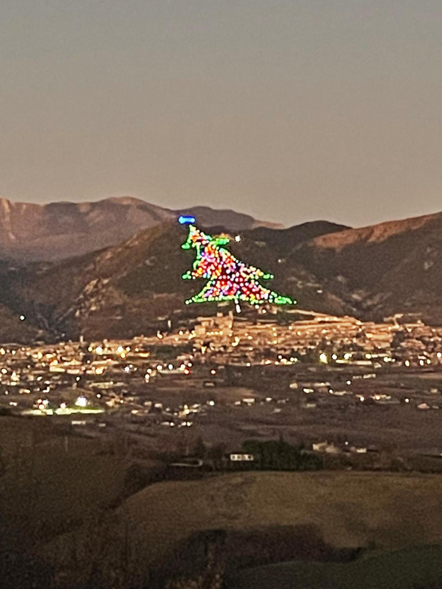 Casa Vacanze San Vittorino غوبيو المظهر الخارجي الصورة