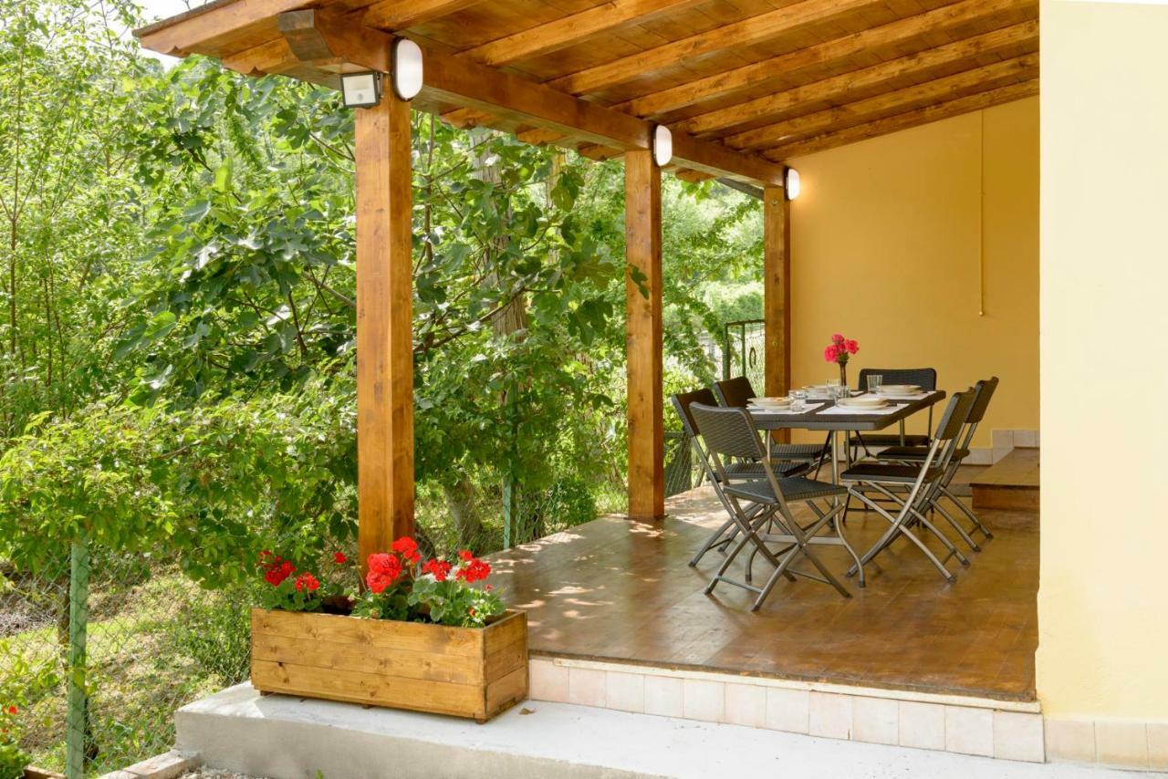 Casa Vacanze San Vittorino غوبيو المظهر الخارجي الصورة